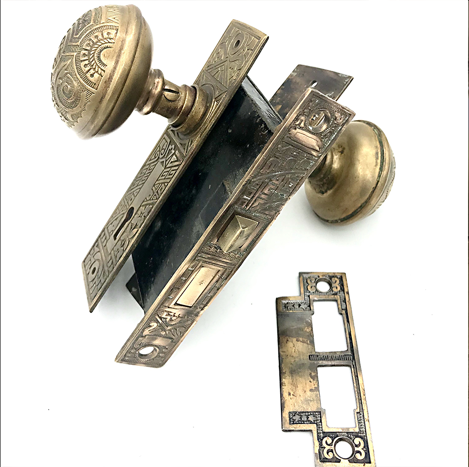 Hardware Reclaimed Fort Wayne