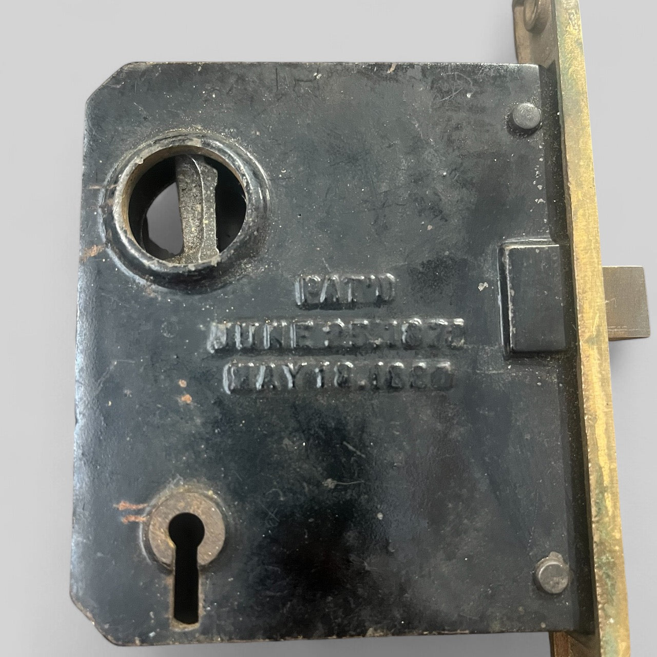 Antique Brass Niles Chicago Doorknob Hardware Set