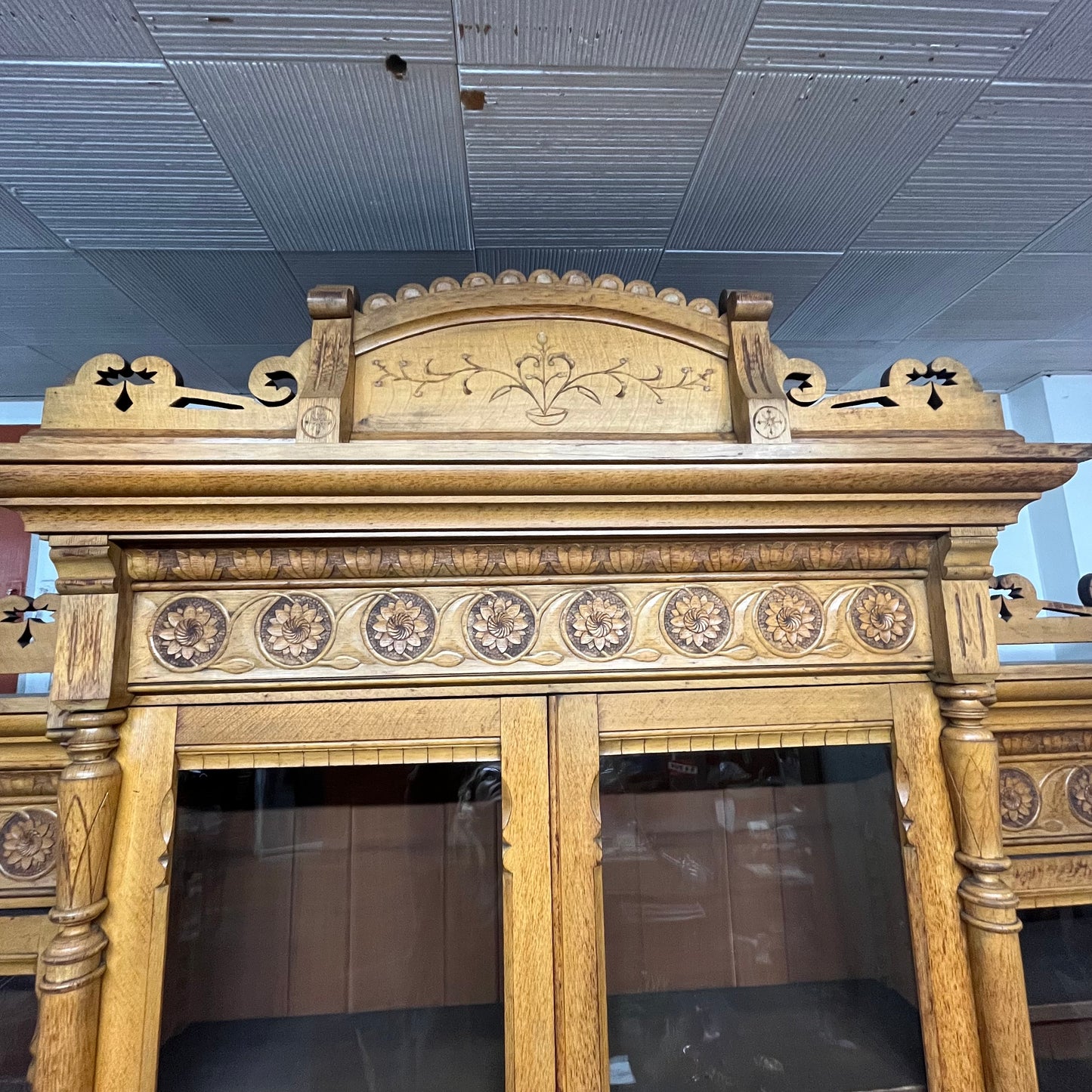 Huge Antique Victorian Hand-Carved Desk/Cabinet/Hutch/Bookcase/Library (All Encompassing) Built-In
