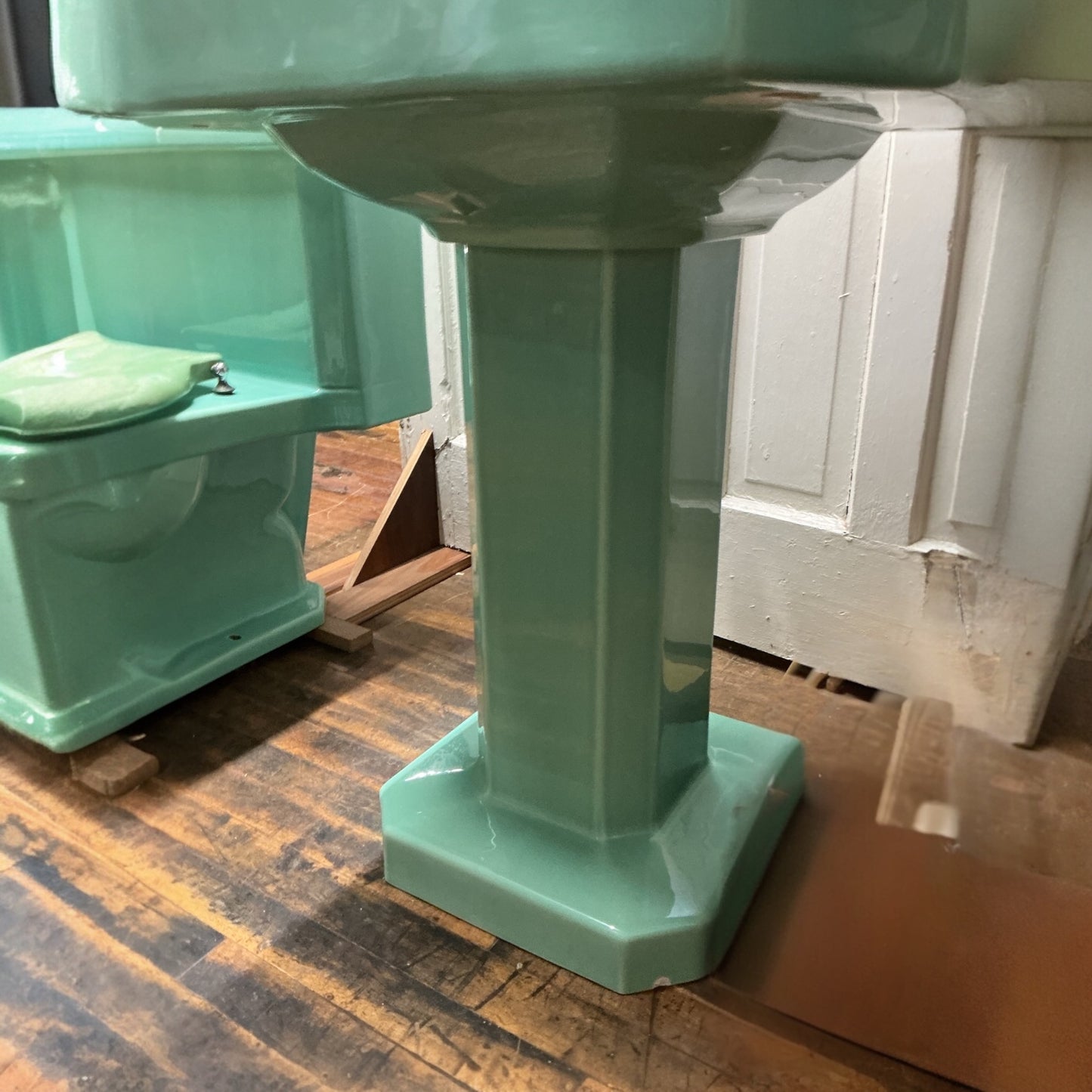 Vintage Kohler Pedestal Sink