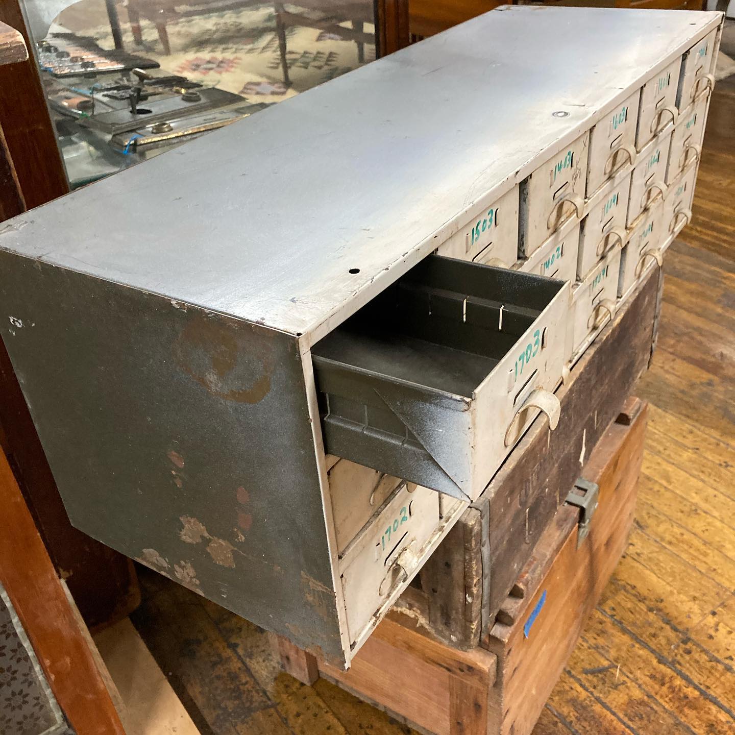 Vintage Metal 18 Drawer Parts Bin