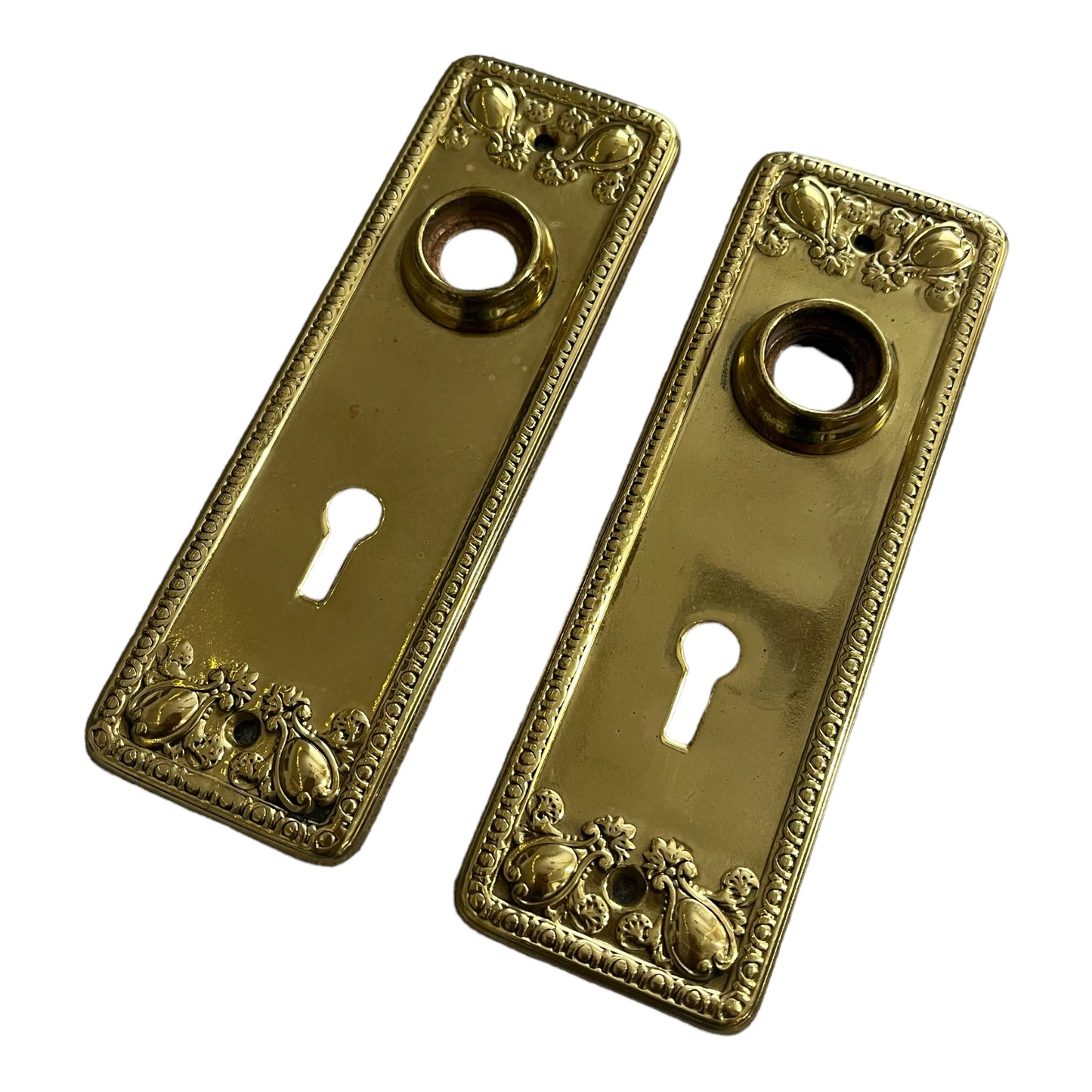 Antique Reading Creston c. 1900 Doorknob Set with Escutcheon Plates