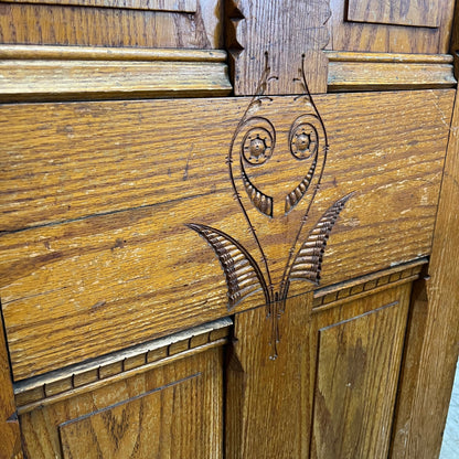 Solid Oak Antique Victorian Door