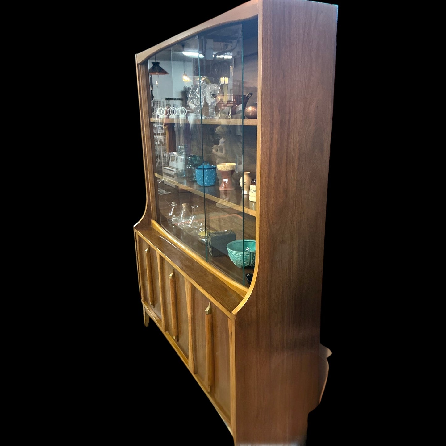 Vintage Mid Century Kroehler Buffet