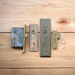 Load image into Gallery viewer, Antique Victorian Brass Entry Door Lock Set
