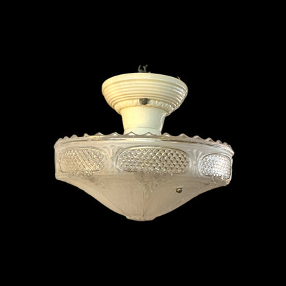 Vintage Three Chain Ceiling Light