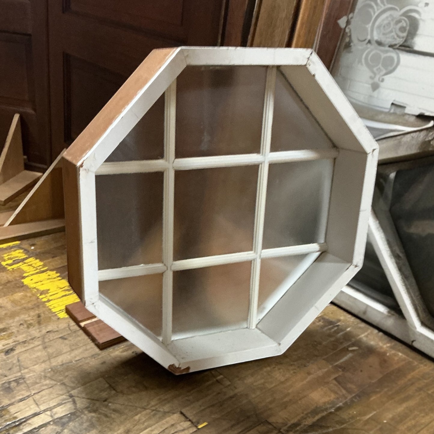 Vintage Octagonal Nine Pane Window(Obscure Glass)