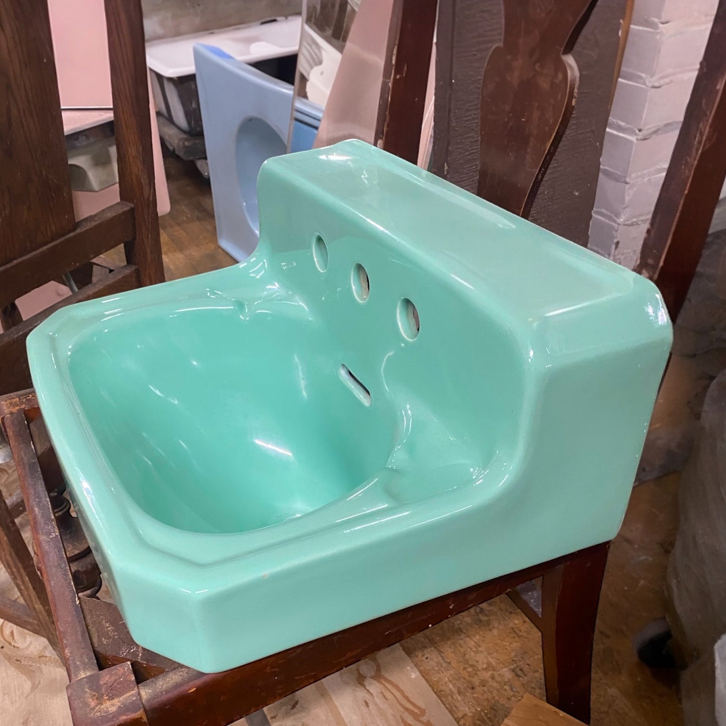 Vintage Standard Ming Green Sink(1953)