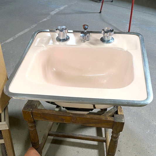 Vintage Kohler Sink(1950’s)
