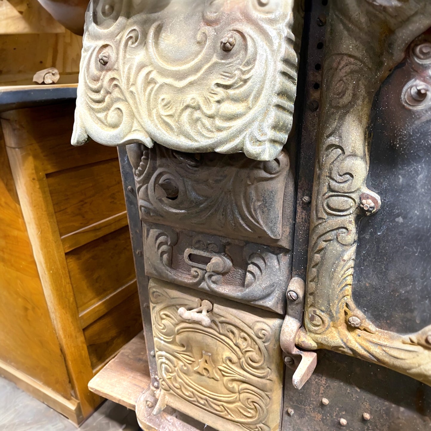 Antique Wood Burning Stove(Early 1900’s)