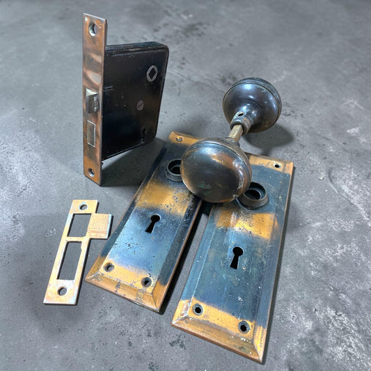 Antique ‘Japanned’ Interior Door Lockset