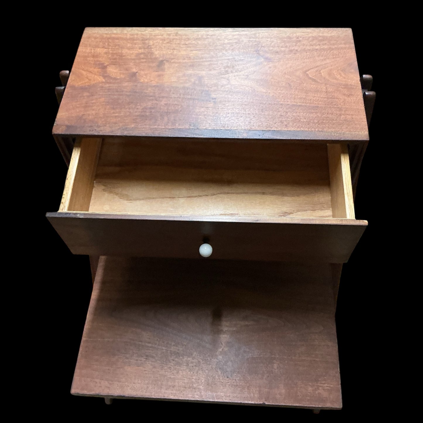 Antique Mid Century Side Table(Drexel)