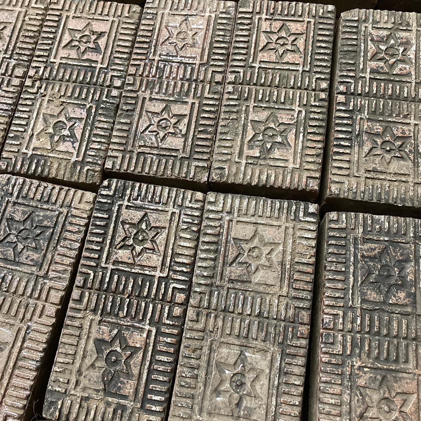 Nelsonville Salt-Glazed "Star" Bricks