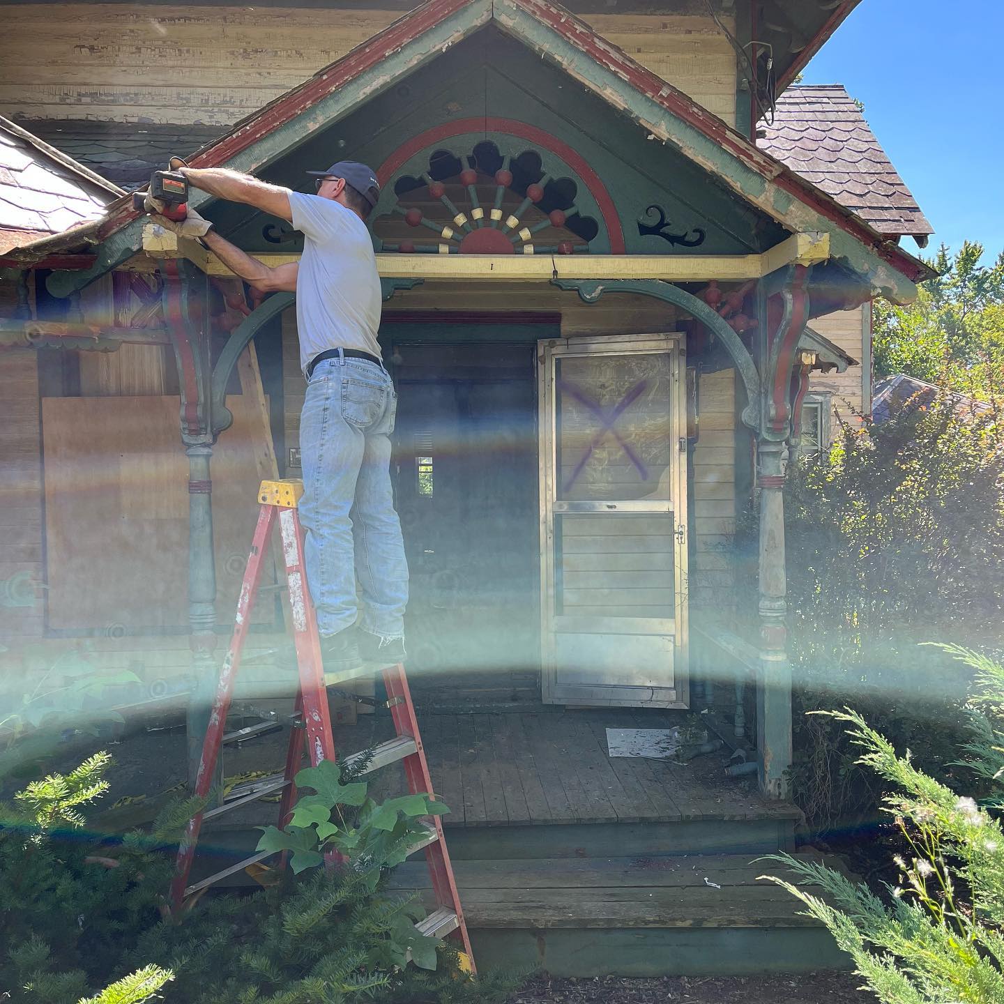 Victorian Front Porch Columns, Peak, and Fret Work