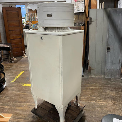 1930s GE Monitor Top Refrigerator